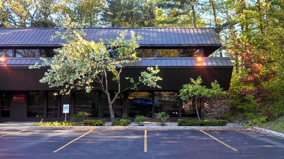 Primary Photo Of 201 E Seventeenth St, Traverse City Office For Lease