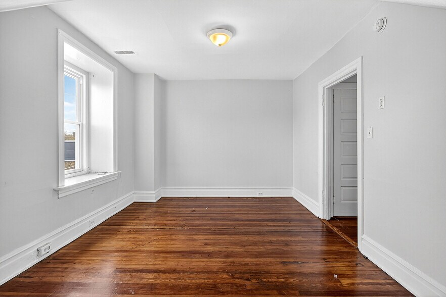 More Photos Of 5506 Greene St, Philadelphia Apartments For Sale