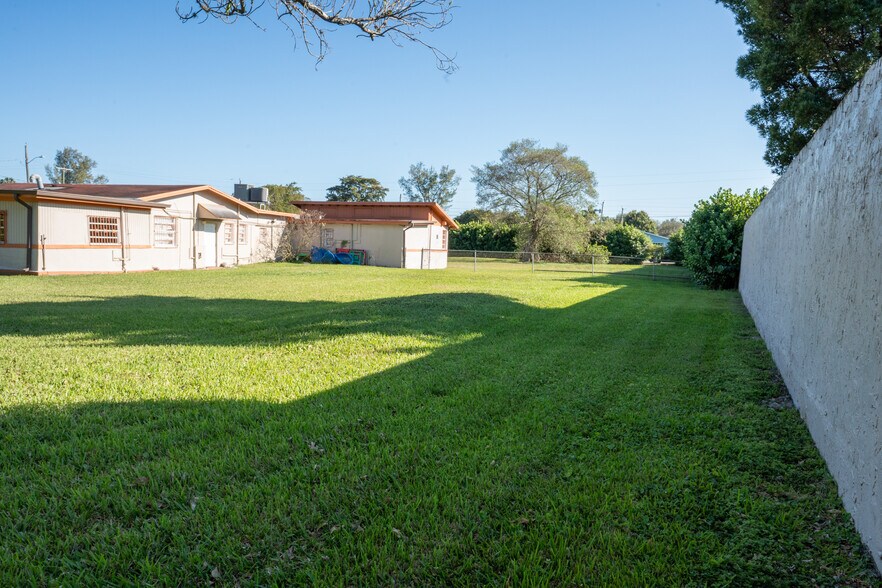 More Photos Of 10450 NW 19th Ave, Miami Schools For Sale