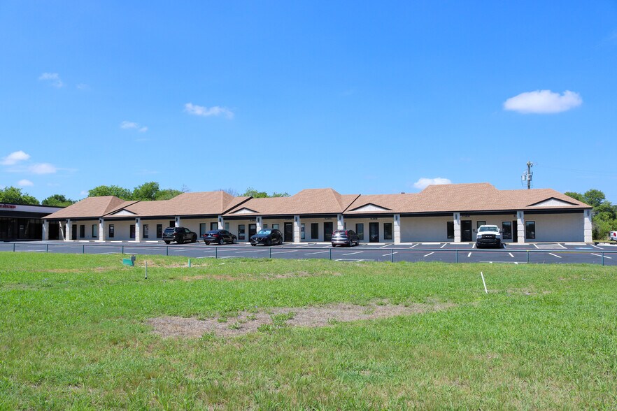 More Photos Of 28709-28765 IH-10 Fwy, Boerne Unknown For Lease