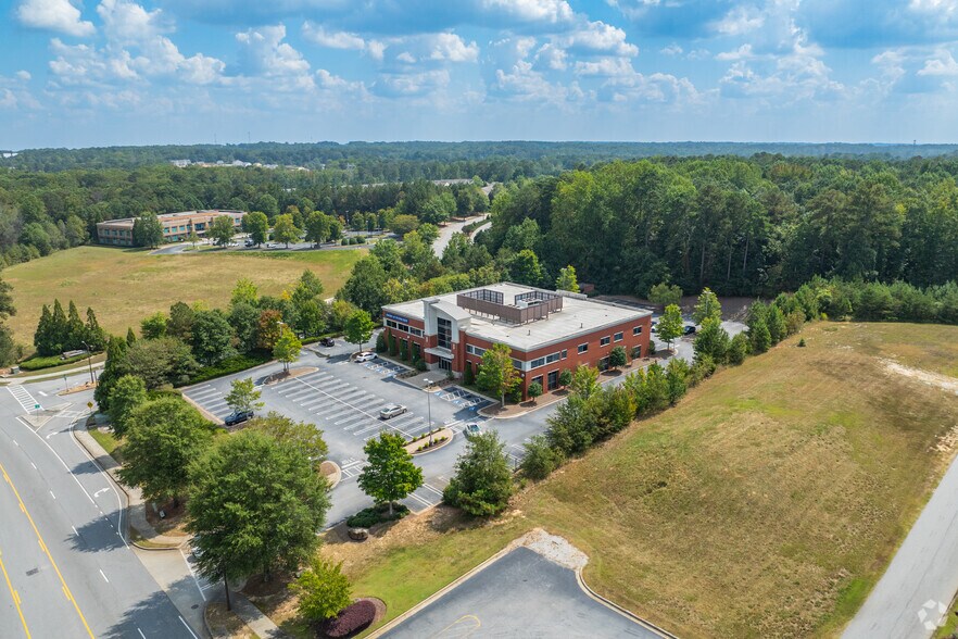 More Photos Of 8225 Mall Pky, Lithonia Medical For Lease