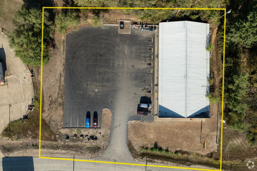 More Photos Of 425 Hunt St, Leadwood Freestanding For Sale