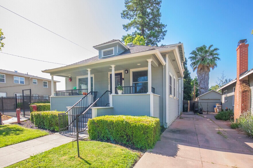 Primary Photo Of 4322 4th Ave, Sacramento Office Residential For Sale
