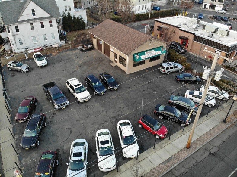 Primary Photo Of 2178 Fairfield Ave, Bridgeport Auto Dealership For Sale