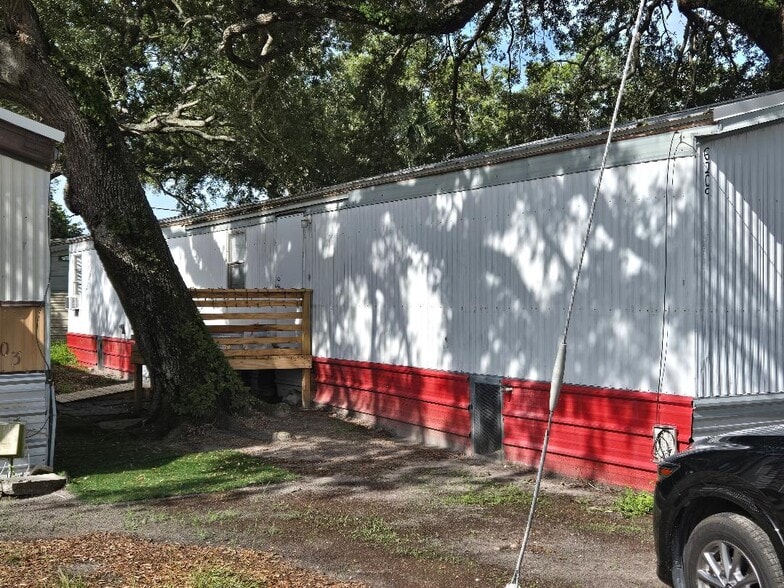 More Photos Of 6201 Ohio Avenue, Gibsonton Manufactured Housing Mobile Home Park For Sale