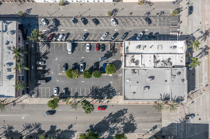 More Photos Of 130 E Colorado Blvd, Pasadena Storefront Retail Office For Sale