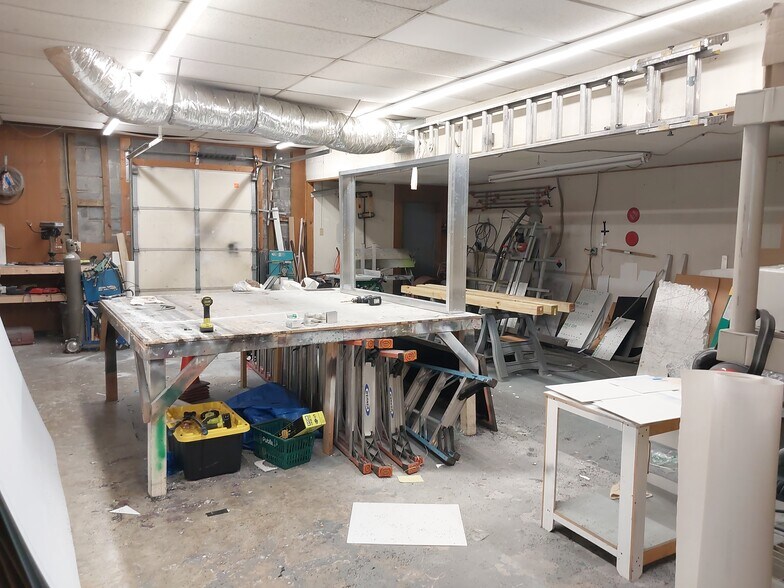 More Photos Of 4844 Lawrenceville Hwy NW, Lilburn Freestanding For Sale