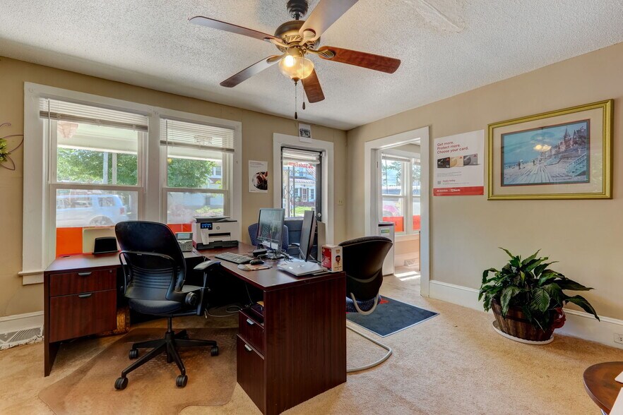 More Photos Of 529 Boyd St, Reidsville Office For Sale