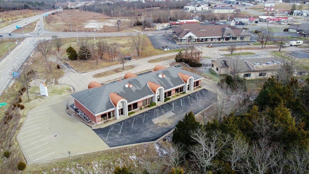 More Photos Of 1037 Palisades Blvd, Osage Beach Medical For Sale