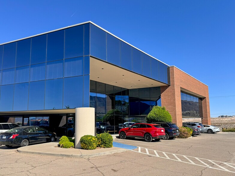 More Photos Of 501 Executive Center Blvd, El Paso Office For Lease