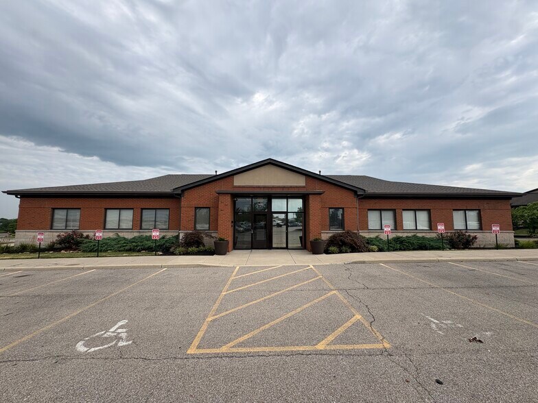 More Photos Of 7606 Tylers Place Blvd, West Chester Office For Sale