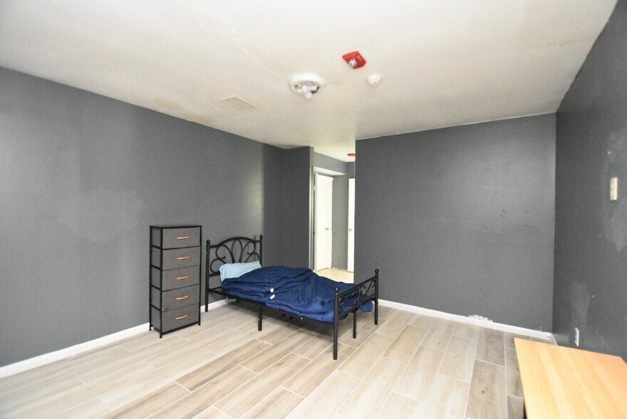 More Photos Of 736 Wilson Rd, Humble Medical For Lease