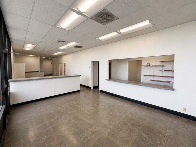 More Photos Of 2661-2699 Del Monte St, West Sacramento Warehouse For Lease