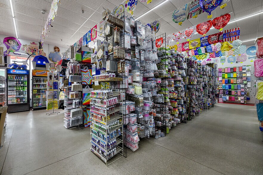 More Photos Of 2419 Lapeer Rd, Port Huron General Retail For Sale