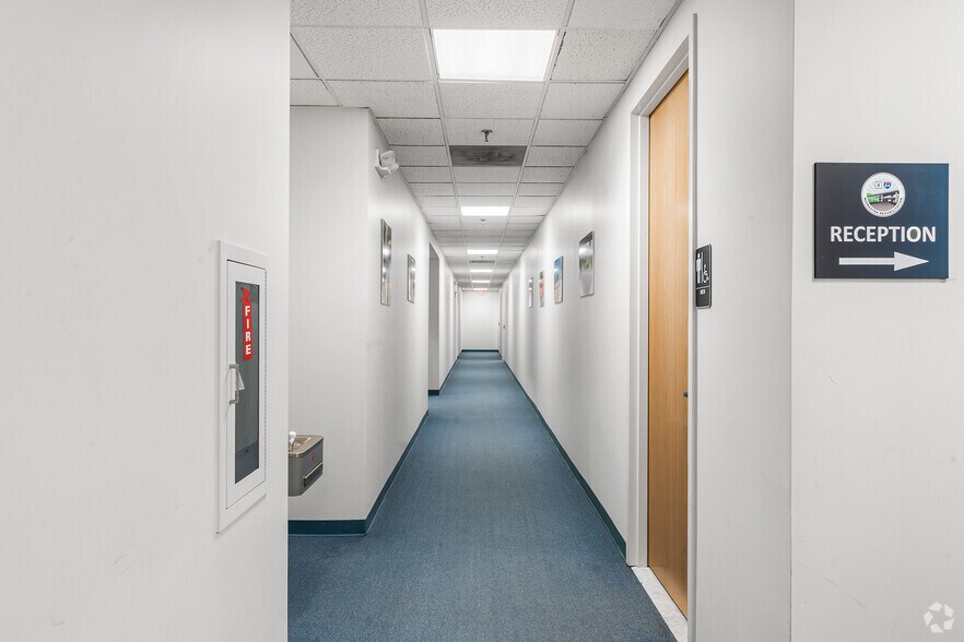 More Photos Of 255 Bank St, Waterbury Office For Lease