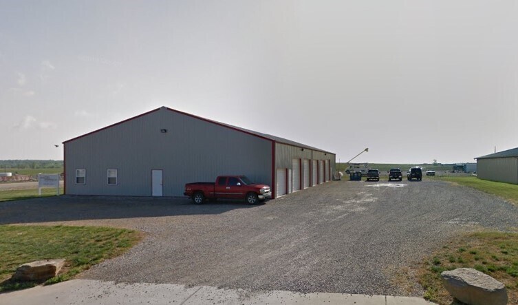 Primary Photo Of 3222 Commerce Dr, Newburgh Warehouse For Lease