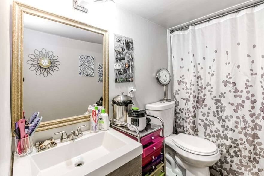 More Photos Of 22 Whittaker St, Sudbury Multifamily For Sale