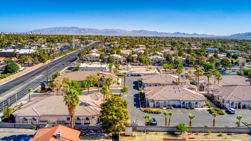 More Photos Of 5820 S Pecos Rd, Las Vegas Office For Lease