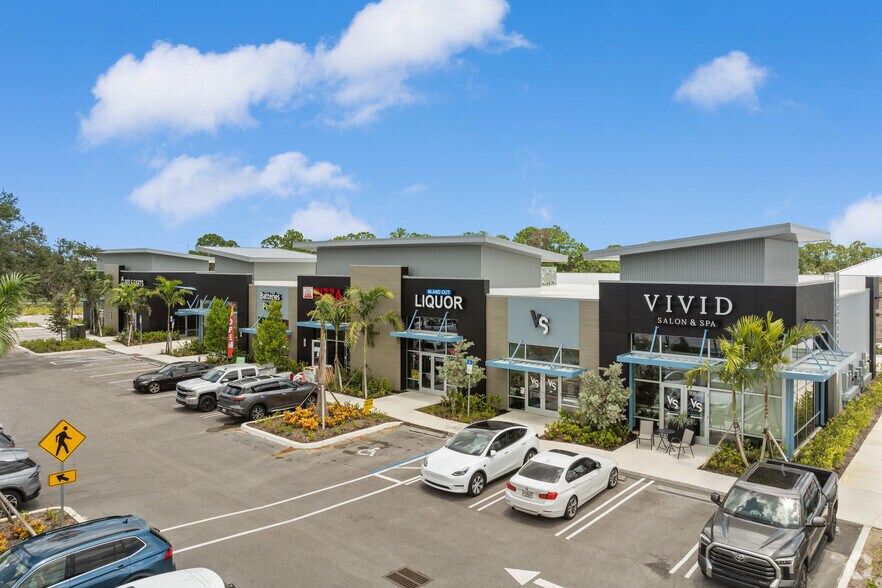 More Photos Of 10650 SW Crosstown Pky, Port Saint Lucie Freestanding For Sale