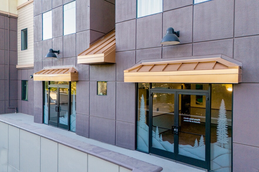 More Photos Of 900 E Main St, Grass Valley Medical For Lease