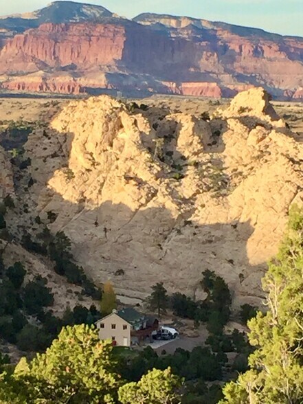 More Photos Of 897 E Cocks Comb Dr, Teasdale Land For Sale