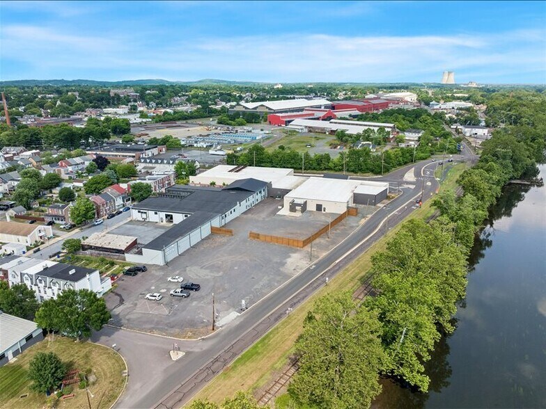 More Photos Of 215 S Washington St, Pottstown Manufacturing For Lease