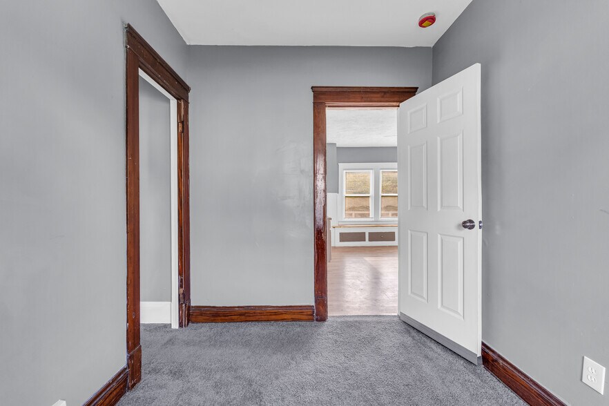 More Photos Of 6415 Gertrude Ave, Cleveland Apartments For Sale