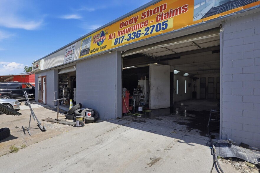 More Photos Of 5416 Jacksboro Hwy, Fort Worth Industrial For Sale