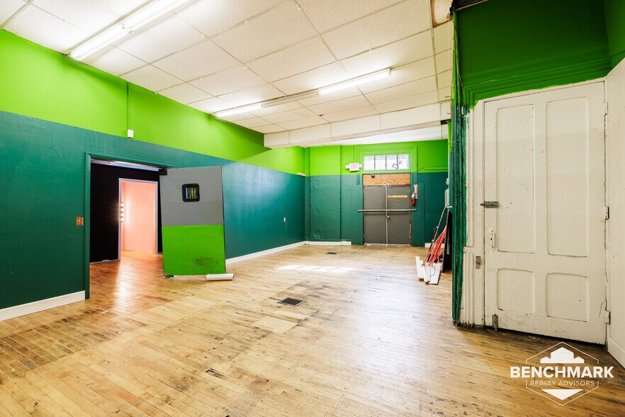 More Photos Of 441-449 Monroe Ave, Rochester Storefront Retail Residential For Lease