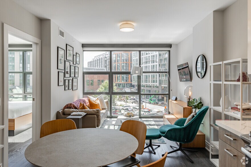 More Photos Of 320 Florida Ave NE, Washington Apartments For Lease