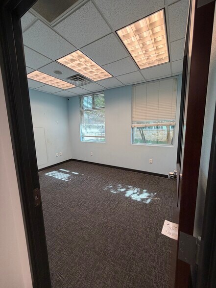 More Photos Of 4040 McDermott Rd, Plano Medical For Lease