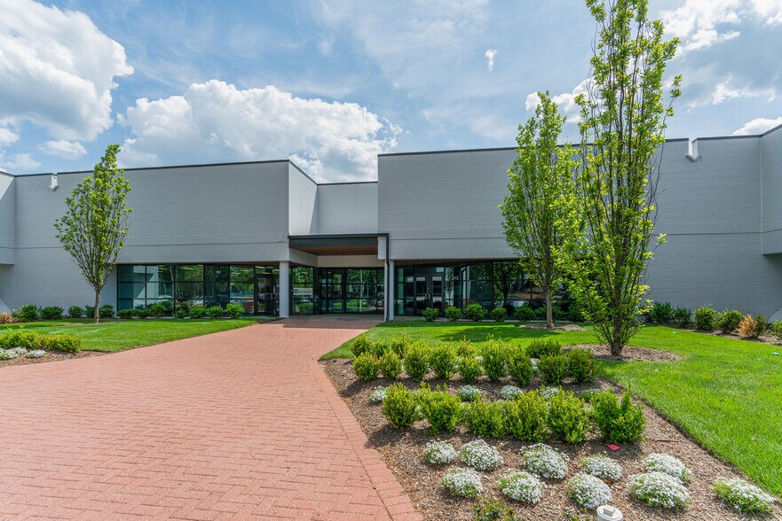 More Photos Of 4016-4025 Stirrup Creek Dr, Durham Unknown For Lease