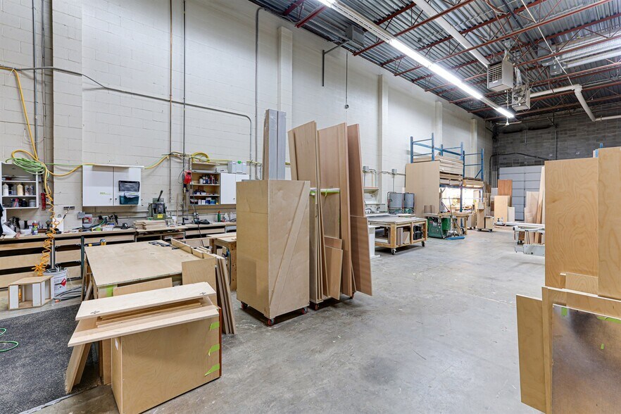 More Photos Of 2572 Davies Ave, Port Coquitlam Warehouse For Sale