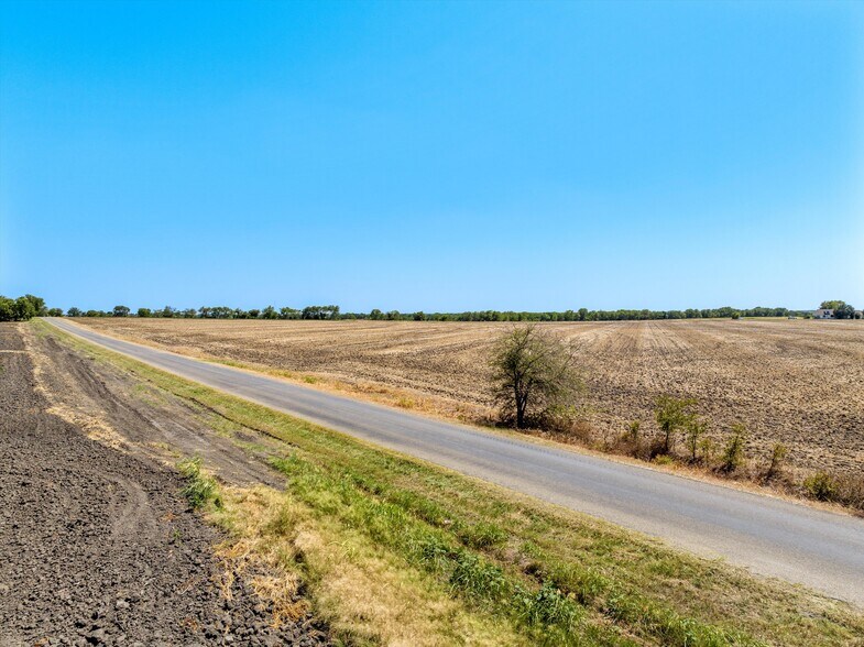 More Photos Of TBD +/- 12.5 Acres T M West Parkway West TX 76691, West Land For Sale