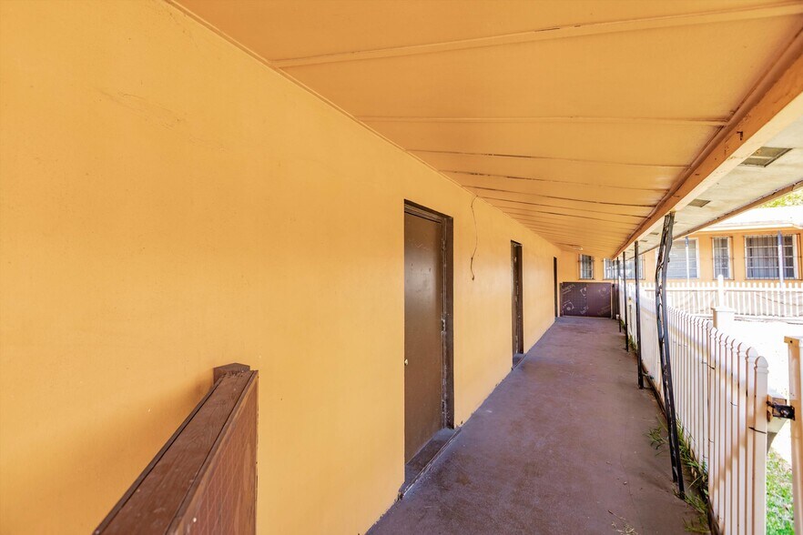 More Photos Of 601 W Canal St N, Belle Glade Daycare Center For Sale