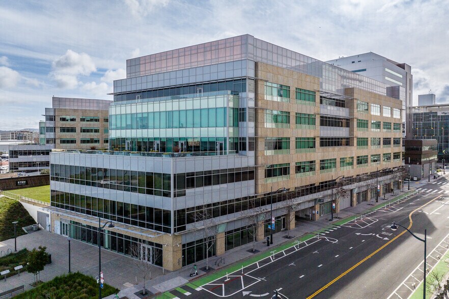 More Photos Of 1655 3rd St, San Francisco Unknown For Lease