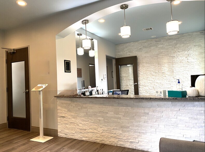 More Photos Of 788 S Watters Rd, Allen Medical For Sale