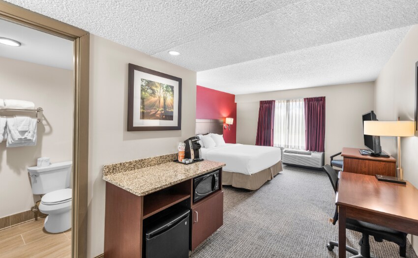 More Photos Of 265 33rd Ave, Columbus Hotel For Sale