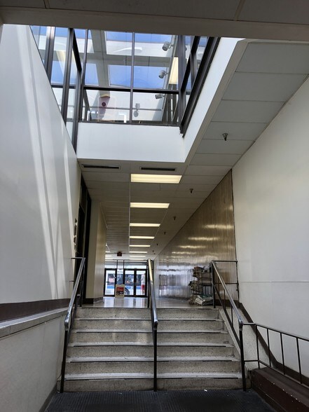 More Photos Of 15-08 College Point Blvd, College Point General Retail For Lease