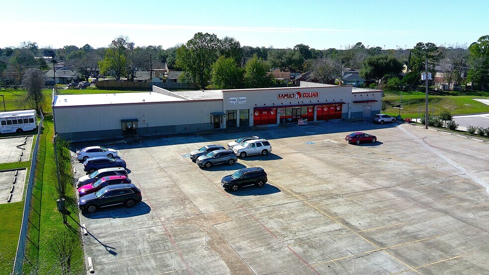 More Photos Of 2706 Cherrybrook Ln, Pasadena Storefront Retail Office For Sale