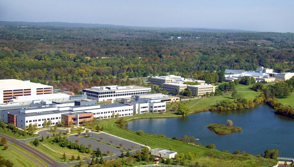 More Photos Of 311 Pennington Rocky Hill Rd, Pennington Research And Development For Lease