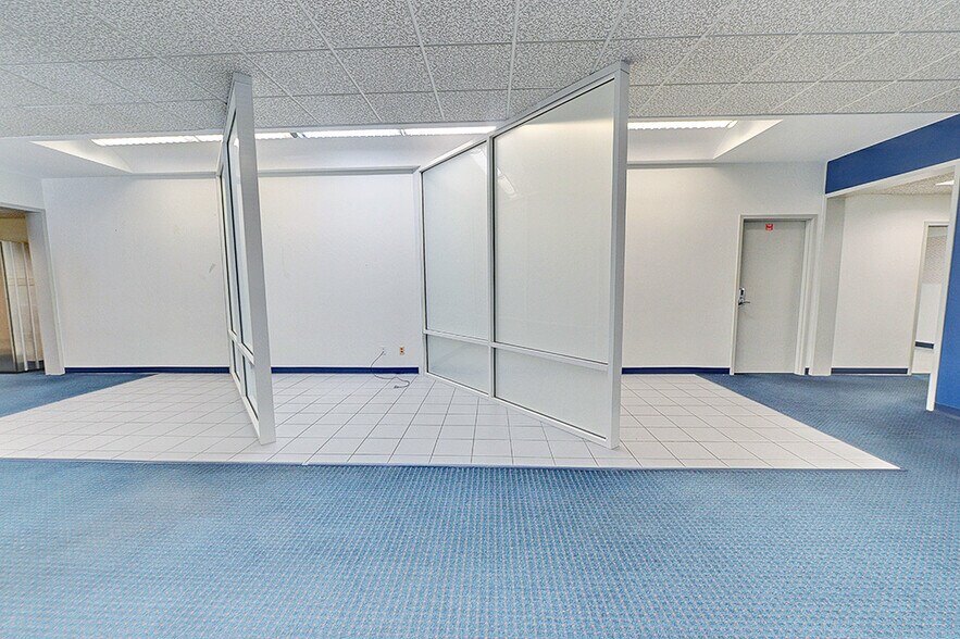 More Photos Of 10241 N Florida Ave, Citrus Springs Bank For Sale