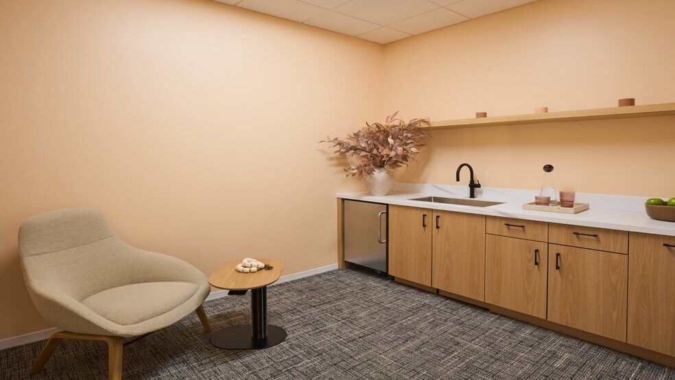 More Photos Of 3101 Wilson Blvd, Arlington Coworking Space