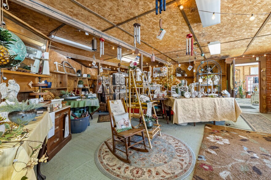 More Photos Of 649 Columbia Rd, Chester General Retail For Sale