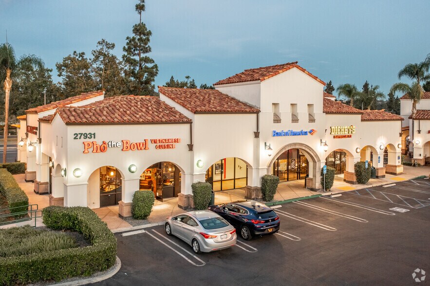More Photos Of 27871-27941 La Paz, Laguna Niguel Unknown For Lease