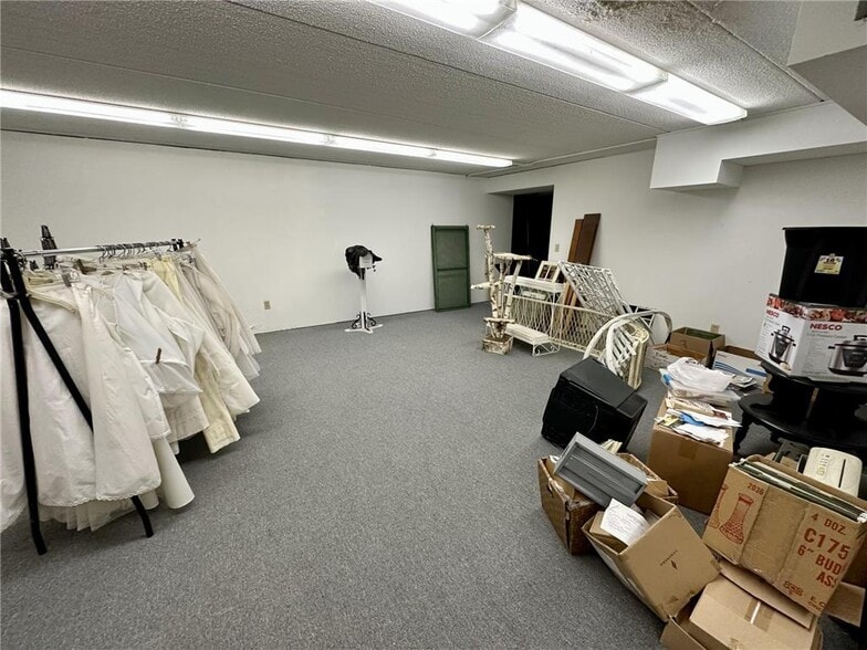More Photos Of 605 1st St, Princeton Storefront For Sale