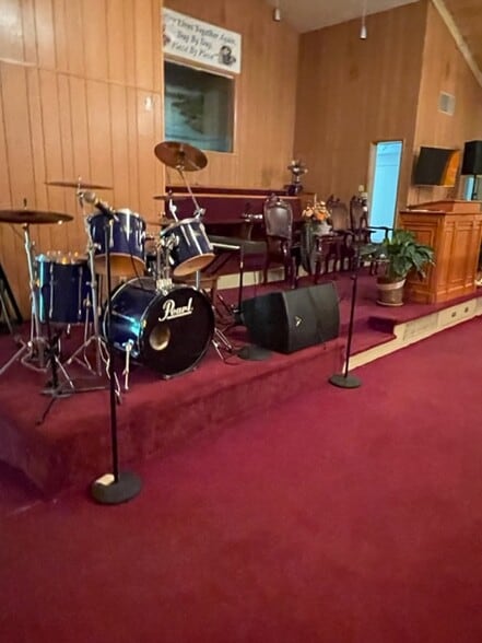 More Photos Of 3740 Habersham St, Brunswick Religious Facility For Sale