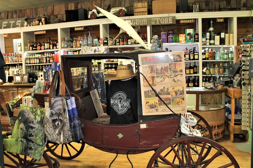 More Photos Of 207 W Franklin, Dayville Storefront Retail Residential For Sale