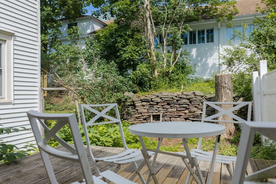 More Photos Of 53470 NY-30 Hwy, Roxbury Flex For Sale