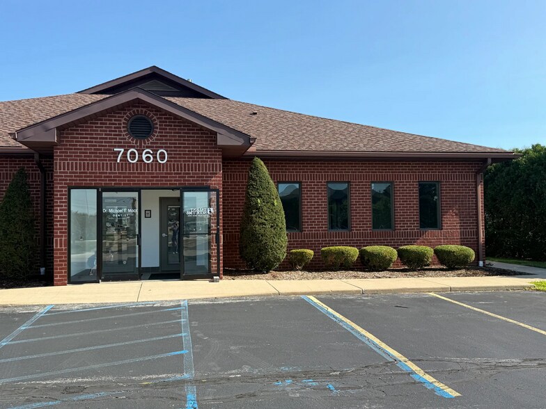 More Photos Of 7060 Spring Meadows Dr W, Holland Medical For Lease